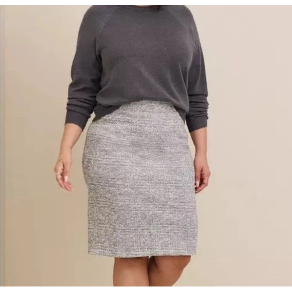 Torrid Midi Studio Double Knit Pencil Skirt Heather Grey Size 3X